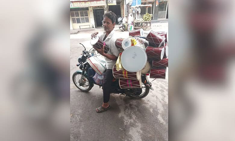 Hyderabad's dholak makers