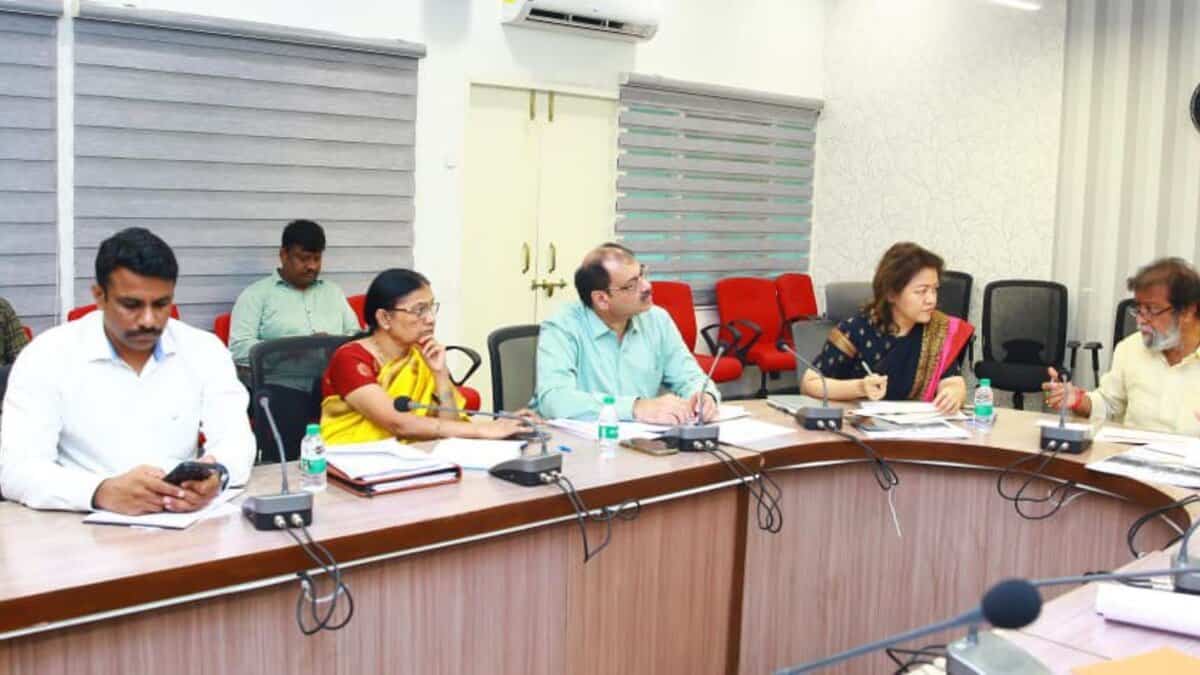 Telangana Health Minister orders inspection of Institute of Mental Health building