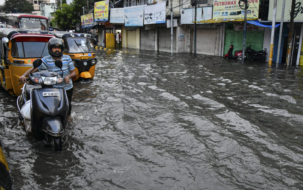 Rains in Hyderabad