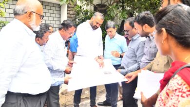 GHMC commissioner inspects infra projects around KBR park