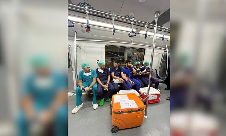 Medical professionals transporting organs on the Hyderabad metro