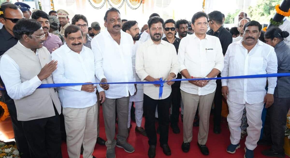 Image of Telangana CM Revanth Reddy during the foundation laying ceremony of the Godavari Phase 2 & 3 irrigation project.