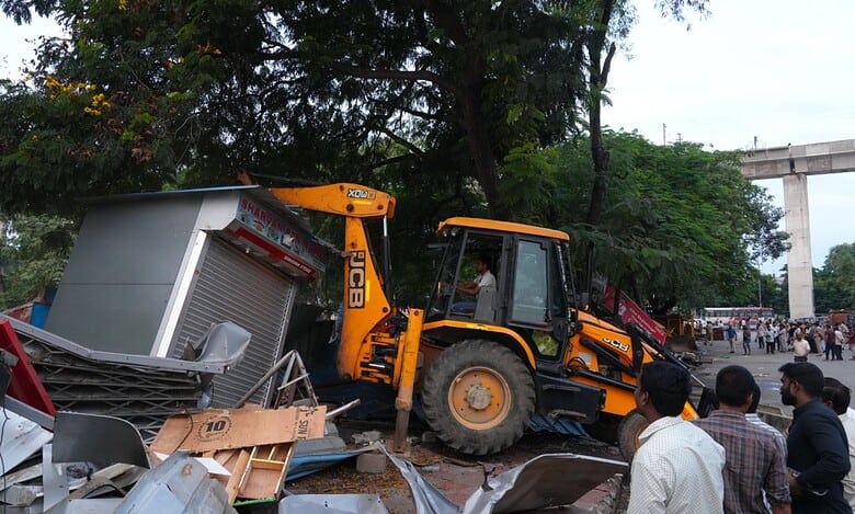 Encroachments cleared from JBS ahead of Rajnath Singh's visit