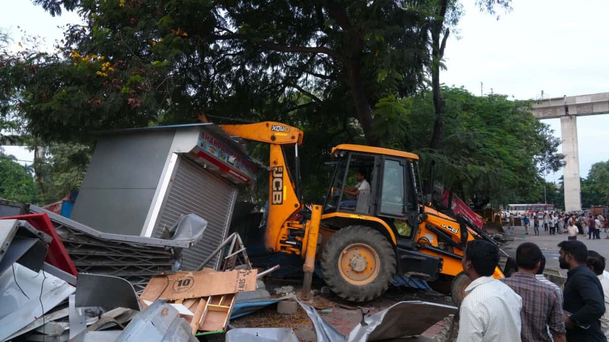 Encroachments cleared from JBS ahead of Rajnath Singh's visit