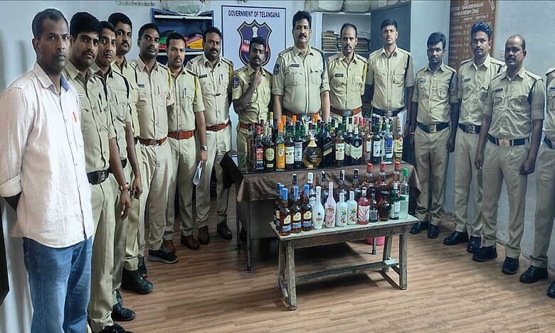 Rs 4.5 lakh worth of smuggled liquor seized