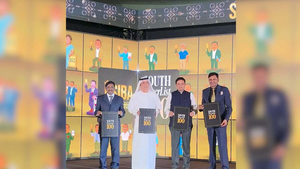 IT Minister Sridhar Babu at South Indian Business Achievers Awards (SIBA)