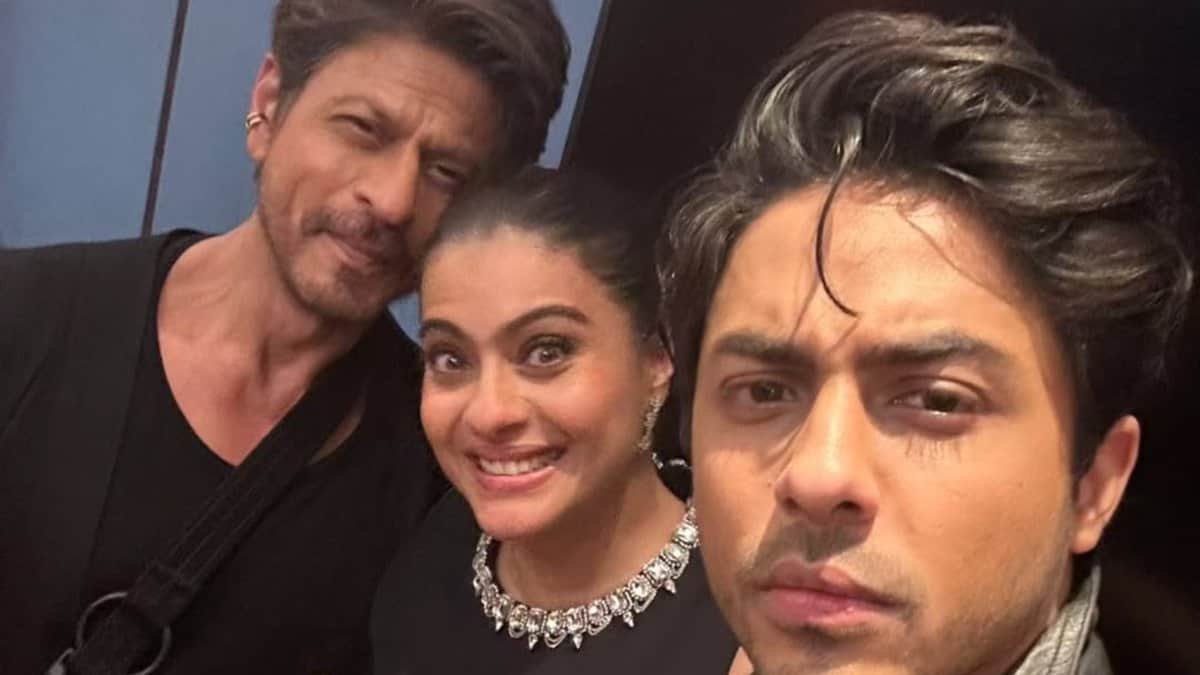Shah Rukh Khan, Kajol and Aryan Khan
