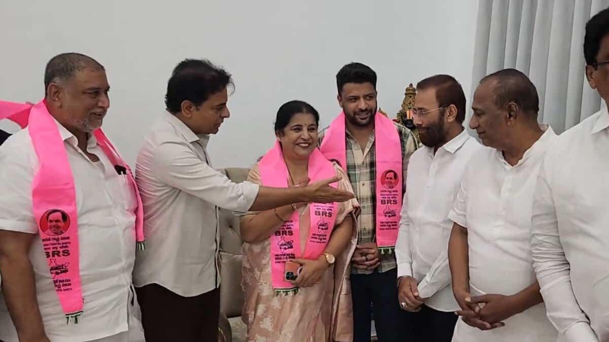 Congress leader Ali Masqati and Telugu Desam Party (TDP) leader Shakeela Reddy join BRS