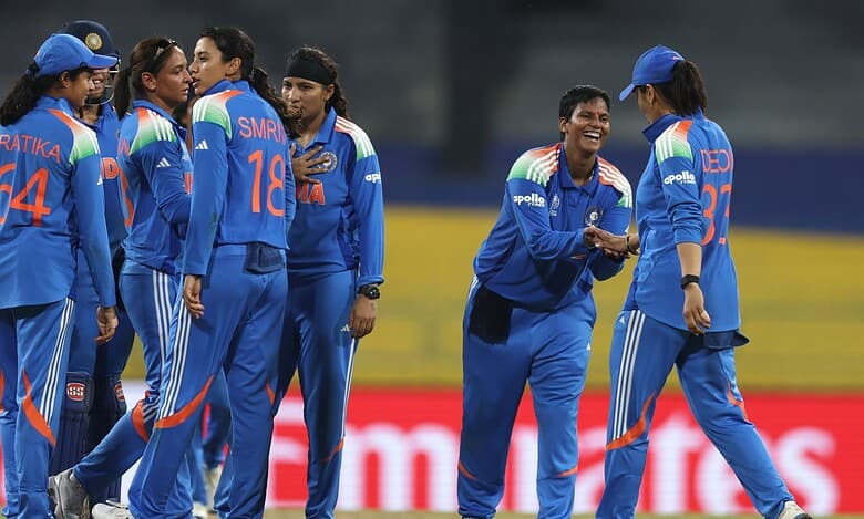 _India defeated Pakistan in Women's World Cup match