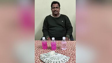 Line officer caught accepting Rs 6,000 bribe