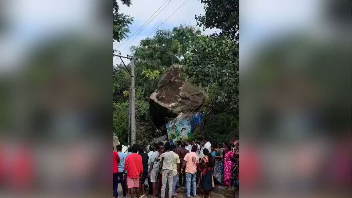 Landslide in Hyderabad's Malkajgiri, large boulders crash onto road