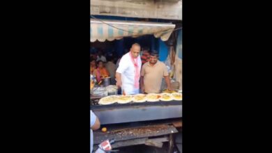BRS MLA Malla Reddy makes dosa in Jubilee Hills