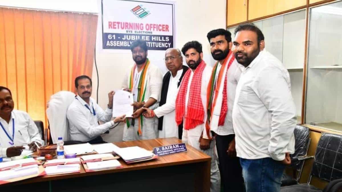 Congress candidate Naveen Yadav files nomination for Jubilee Hills bypoll