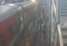 Video: RPF constable saves passenger at Secunderabad railway station