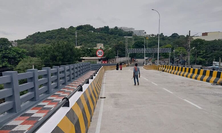 Falaknuma parallel road overbridge (RoB)