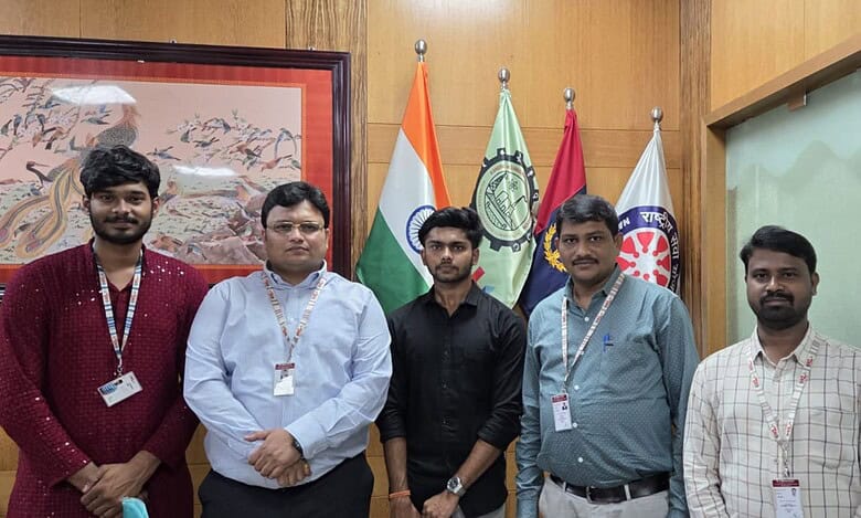 IIT Hyderabad presents Rs 19 lakh for 7 student startups
