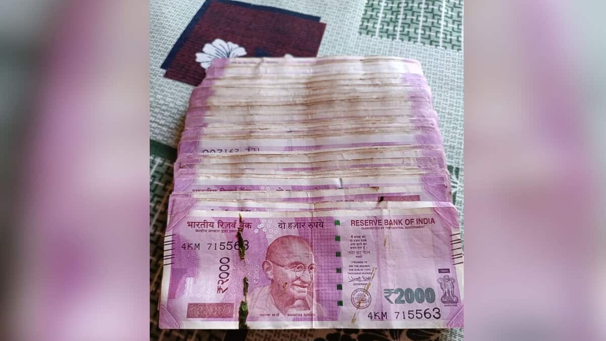 2000 rupee notes