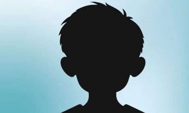 Representational image depicting a minor boy
