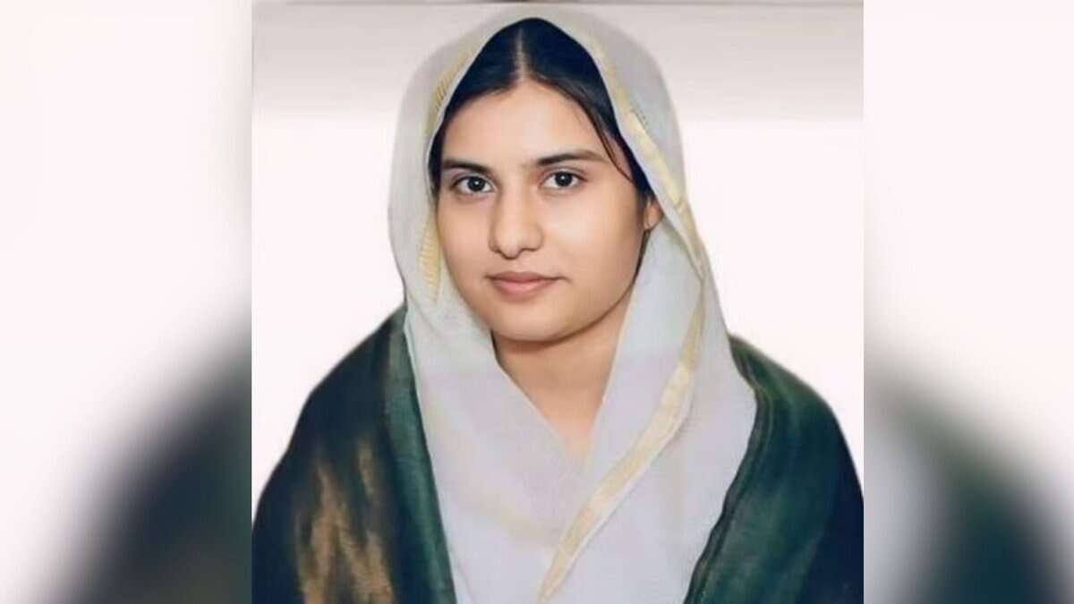 iqra hasan