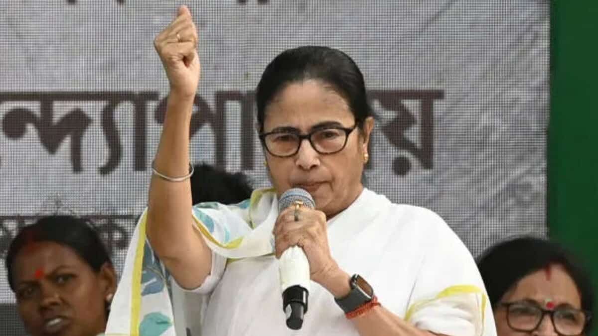 West Bengal CM Mamata Banerjee