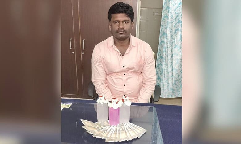 Fire station officer nabbed by Telangana ACB over Rs 8,000 bribe