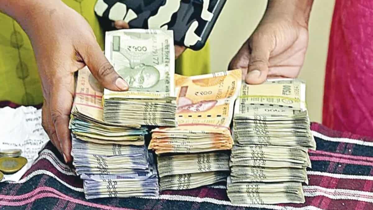 Cash and liquor seized during checks by Flying Squad Teams of the Election Commission of India in Jubilee Hills constituency.