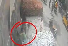 Chikkadpally constable, family, held for assaulting elderly woman