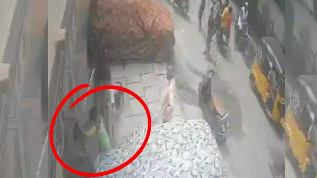 Chikkadpally constable, family, held for assaulting elderly woman