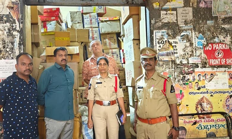 Hyderabad police seizes firecrackers worth Rs 18 lakhs