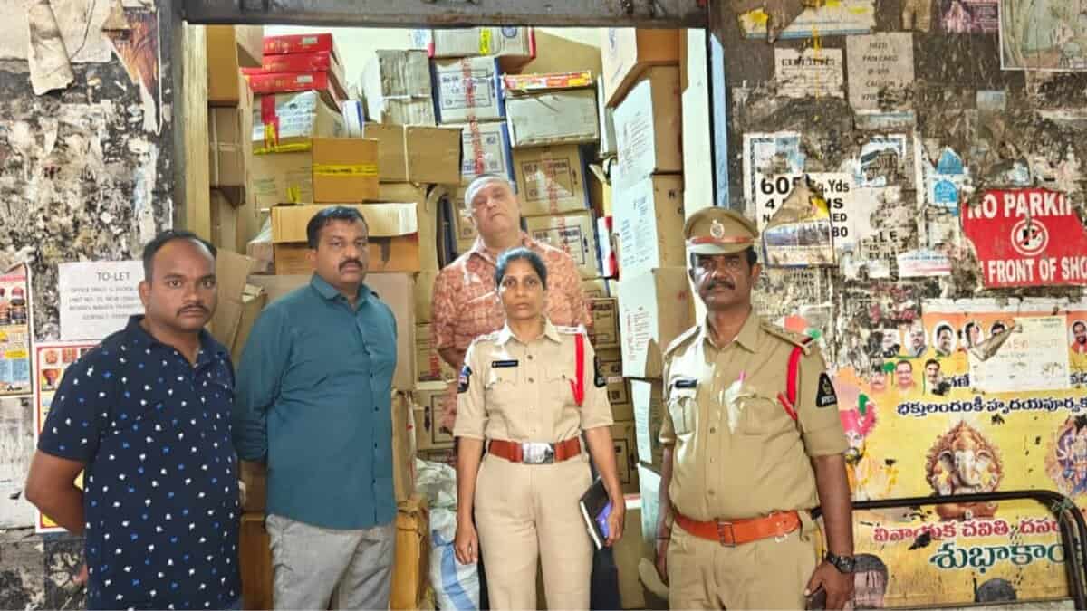 Hyderabad police seizes firecrackers worth Rs 18 lakhs