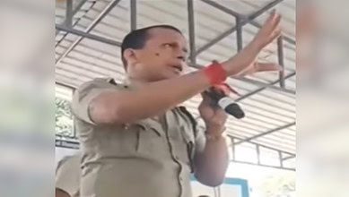 Bengal cop addressing a gathering, says women drinking alcohol is harmful to society