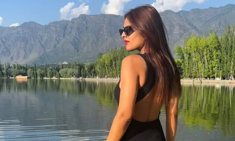 Nia Sharma