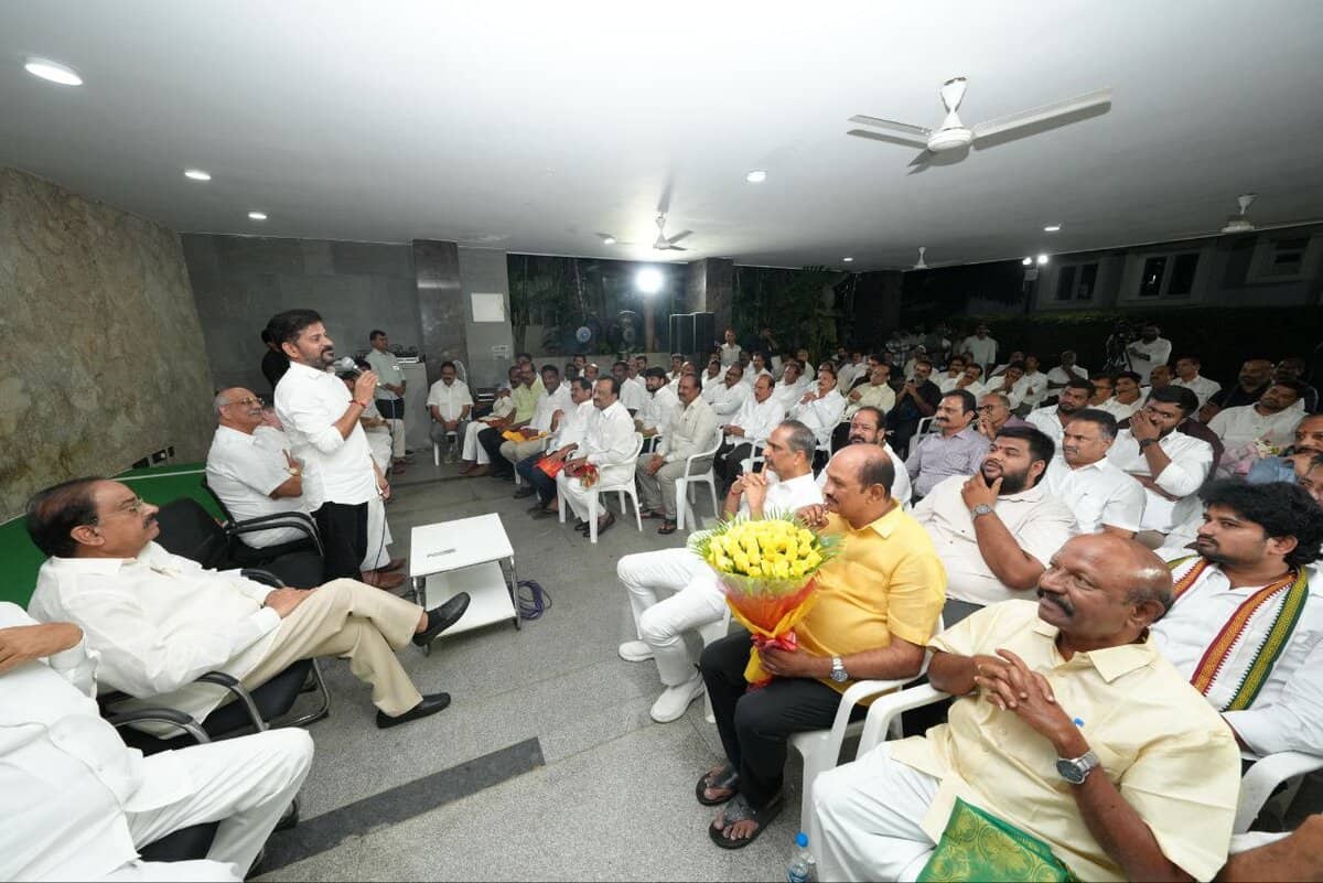 Image of Kamma members meeting CM Revanth Reddy and other ministers.