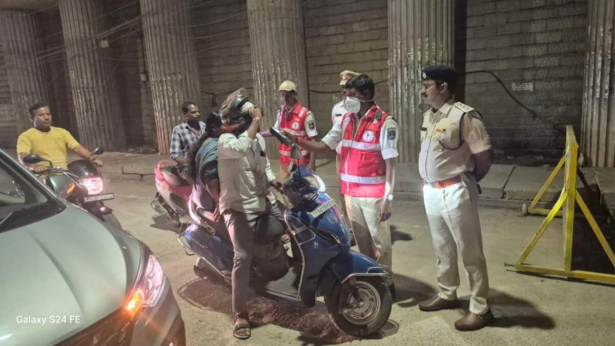 Cyberabad police books 529 cases of drunk driving over the weekend