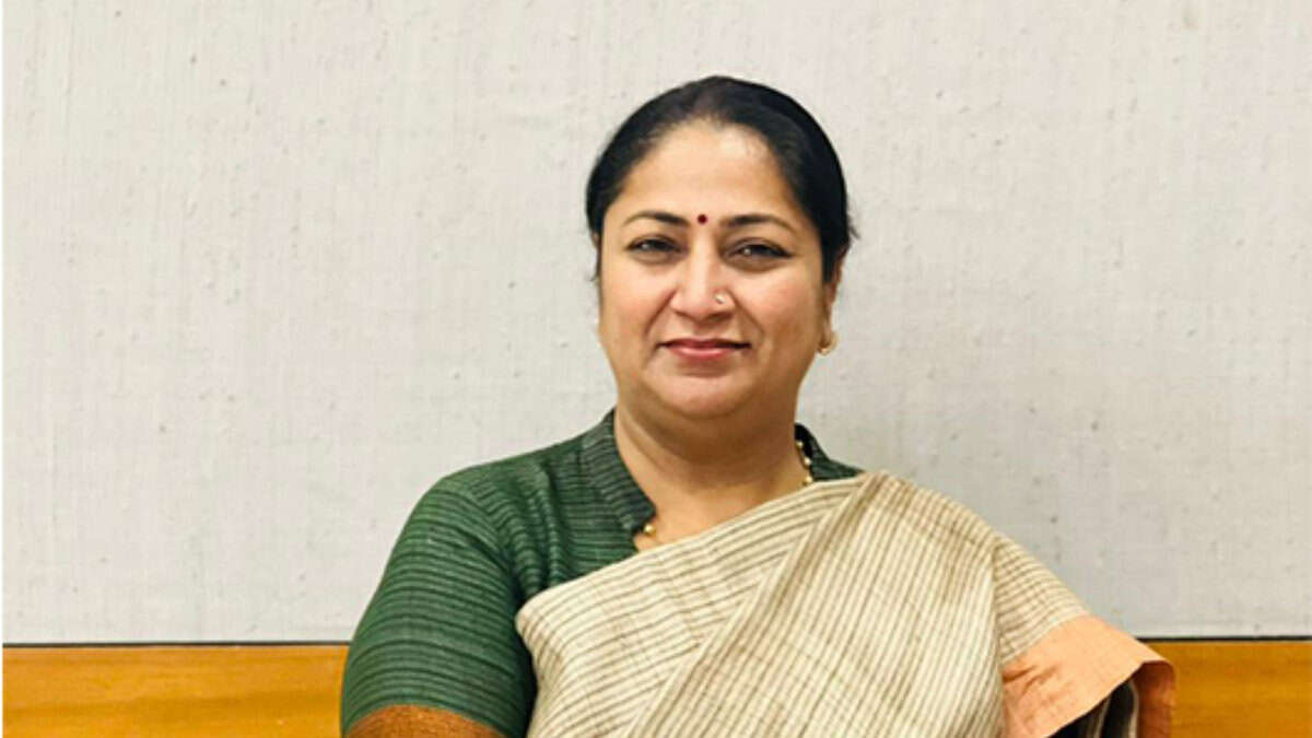 Delhi CM announces ex gratia Rs 10 lakhs for deceased's kin