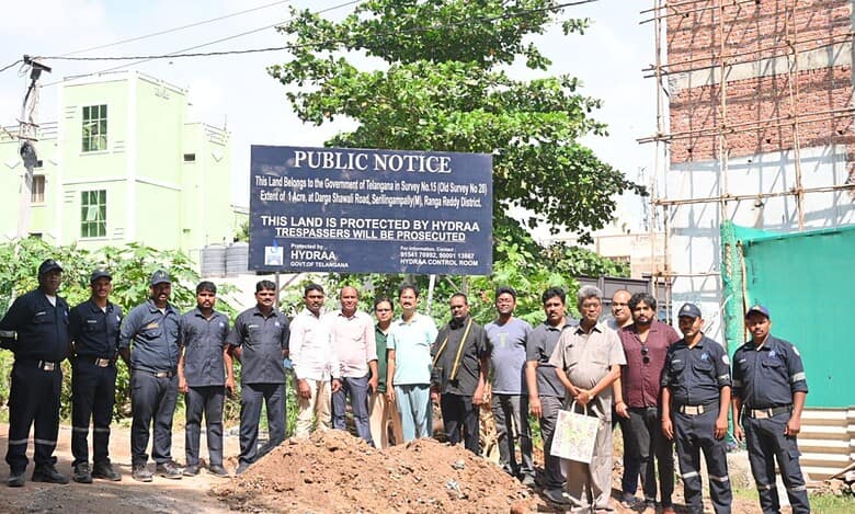 HYDRAA carries out anti-encroachment drive in Manikonda
