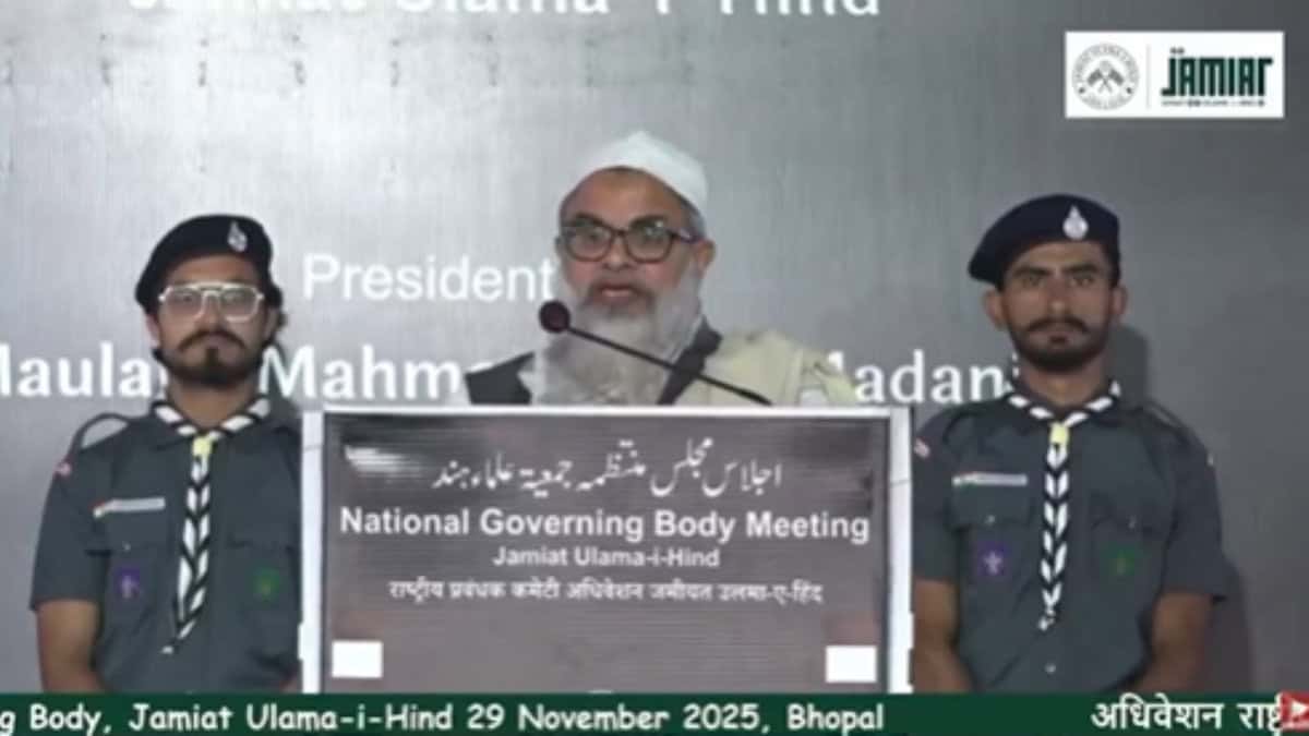 Jamiat chief Maulana Madani says Supreme Court does not deserve to be called Supreme if it does not abide by the law