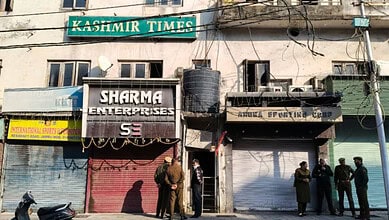 SIA raids Kashmir Times office in Jammu