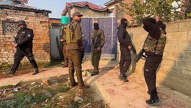 J-K Police raids over 300 locations linked to banned Jamaat-e-Islami