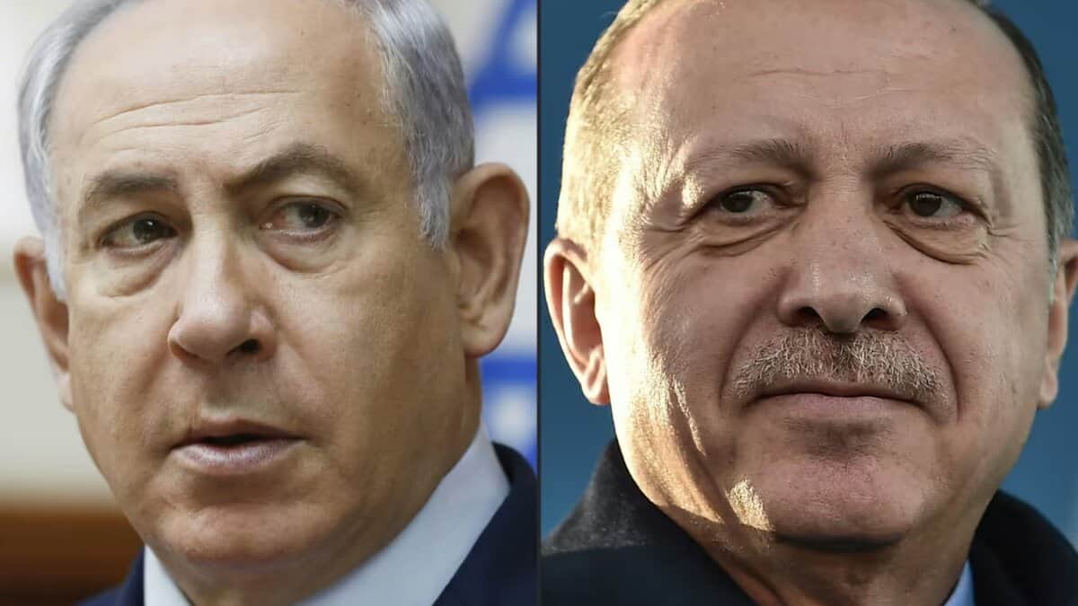 Turkey’s President Recep Tayyip Erdogan (right) and Israeli Prime Minister Benjamin Netanyahu (left).