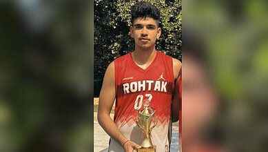 National level teen basketball player dies in freak accident.