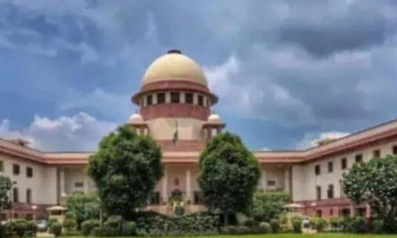 Supreme court reprimands SHO for defying order