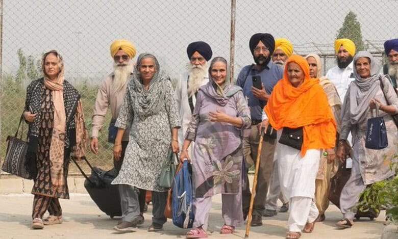 Sikh pilgrims travel to Guru Nanak's birthplace in Pakistan