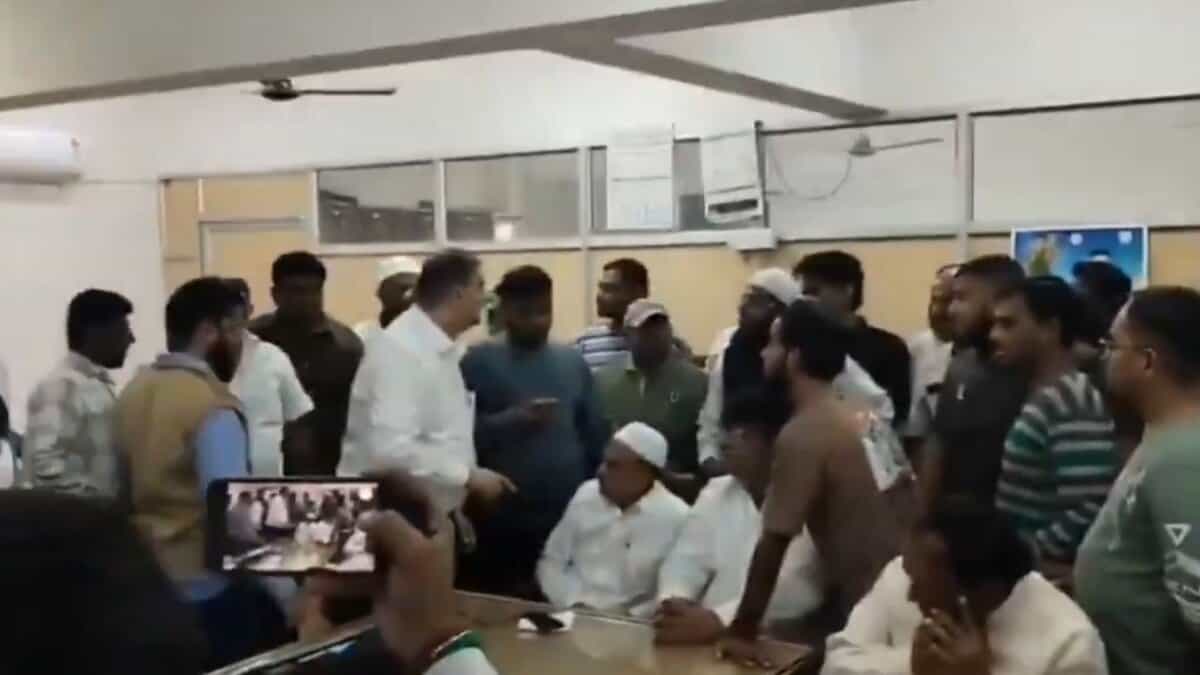 Tensions erupt at the Telangana state Haj committee office