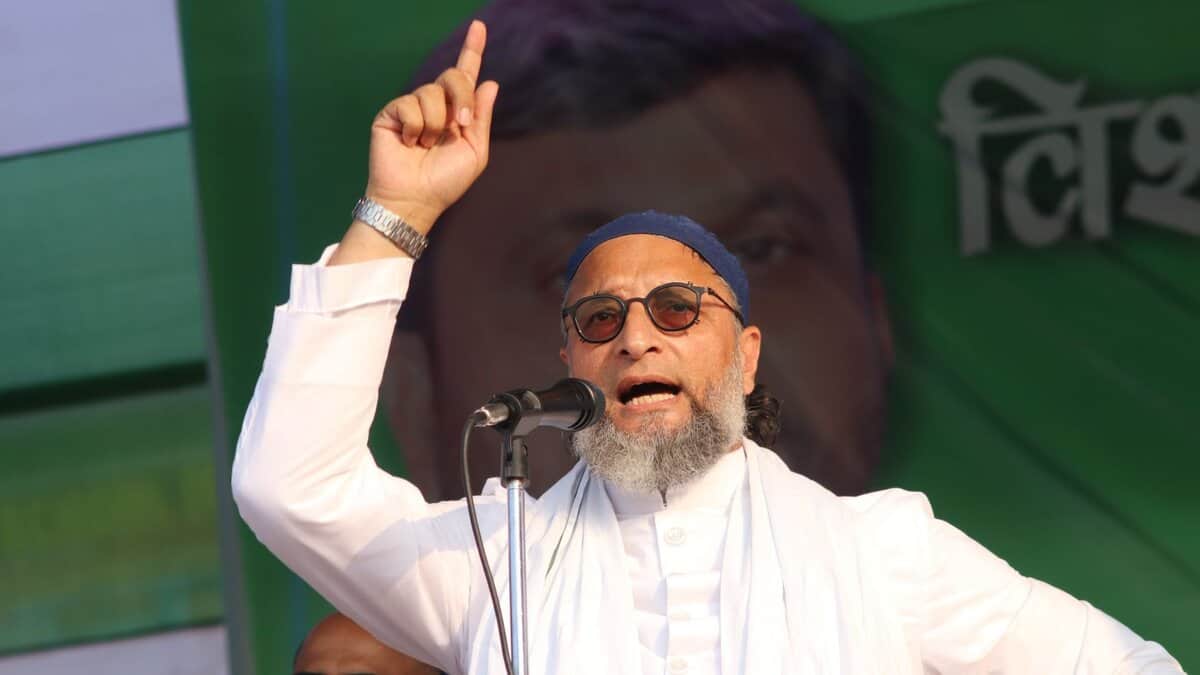 asaduddin owaisi