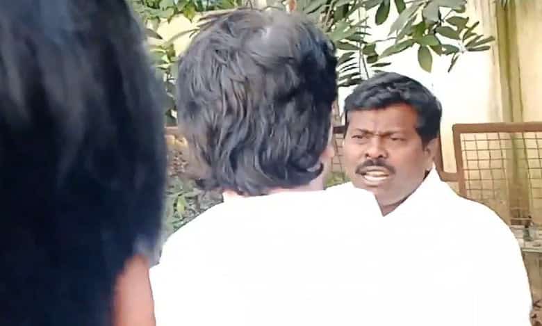 Congress and BRS cadre fight during Jubilee Hills by election