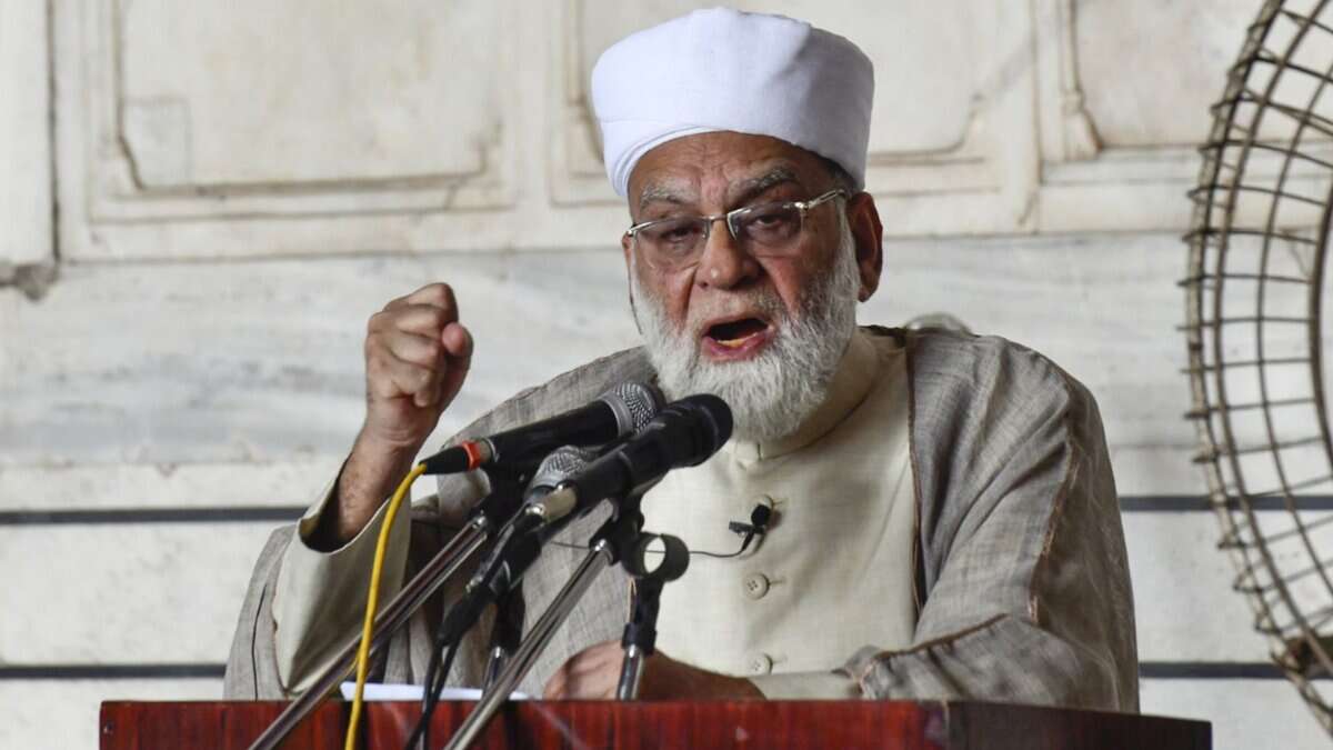 Shahi Imam of Jama Masjid, Syed Ahmed Bukhari