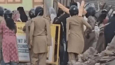 gujarat dargah demolition