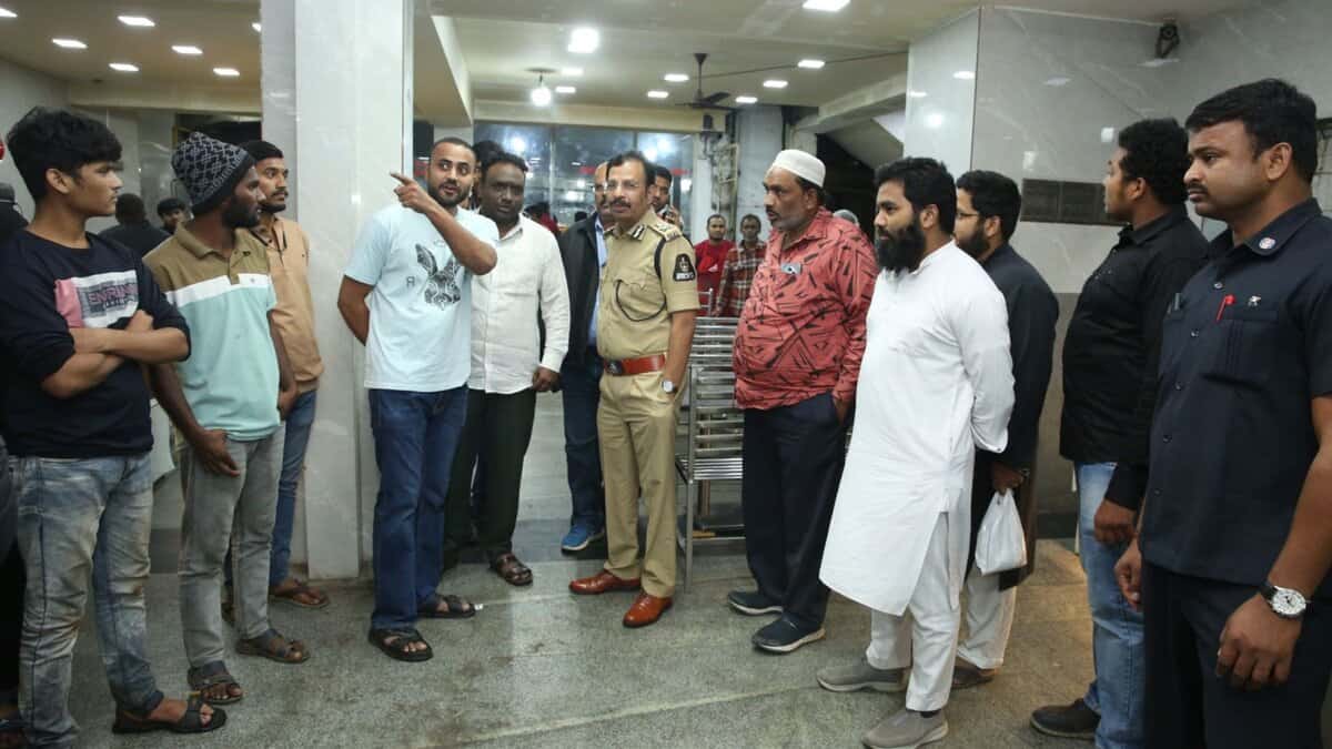 Hyderabad police commissioner VC Sajjanar interacts with public during inspection