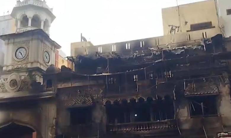 Shahalibanda Clock Tower burnt